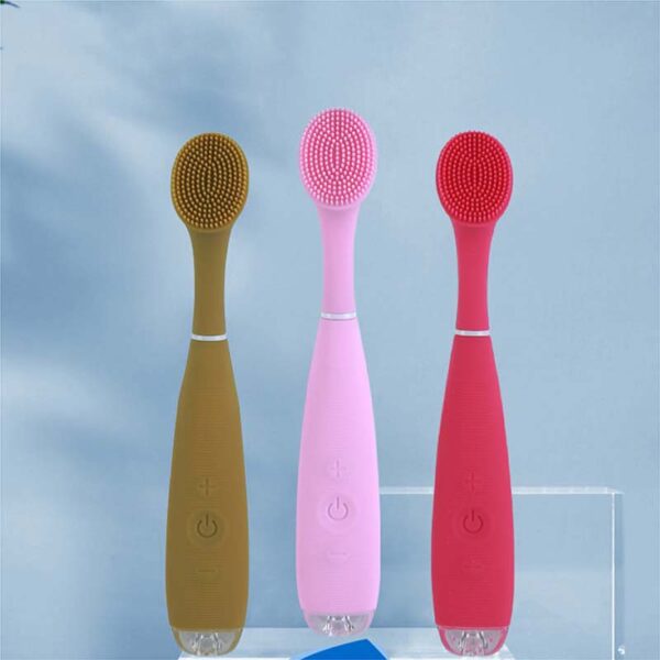 Silicone Cleansing Brush